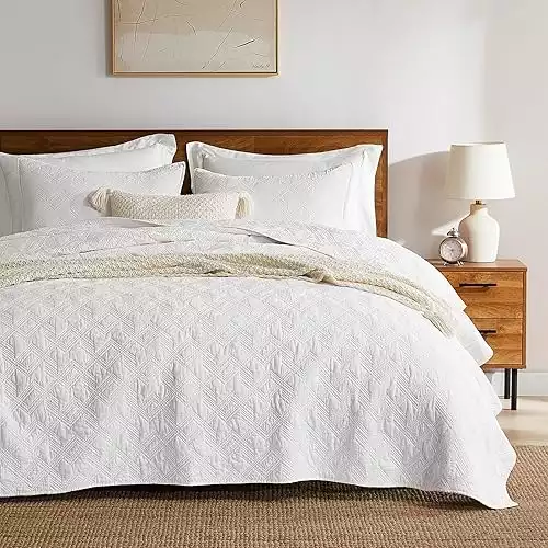 WDCOZY White 100% Cotton Quilt Bedding Sets King Size with 2 Pillow Shams, Shabby Chic Rustic Textured Gauze Lightweight Country Soft Bedspread Coverlet for All Season, 3 Pieces, 106x96 inches